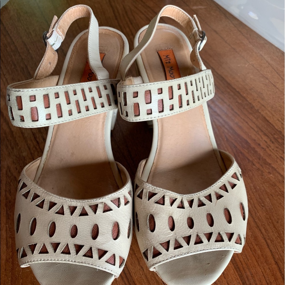 Gorgeous Miz Mooz Heels 7.5